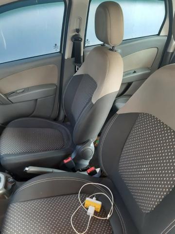 Vendo Grand Siena Essence Dualogic 1.6 - Foto 7