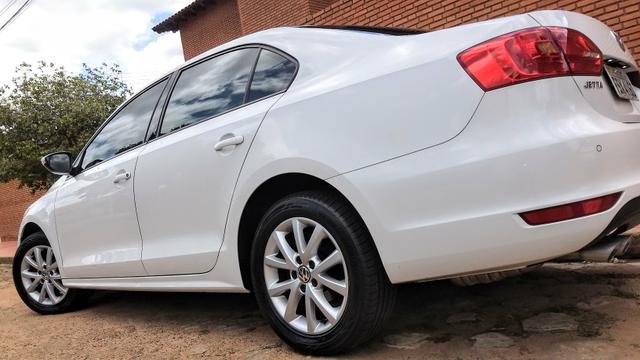Jetta 2.0 8v Aut.Confortline#estadodezerokm*tetosolar*2014#ipvapago - Foto 9