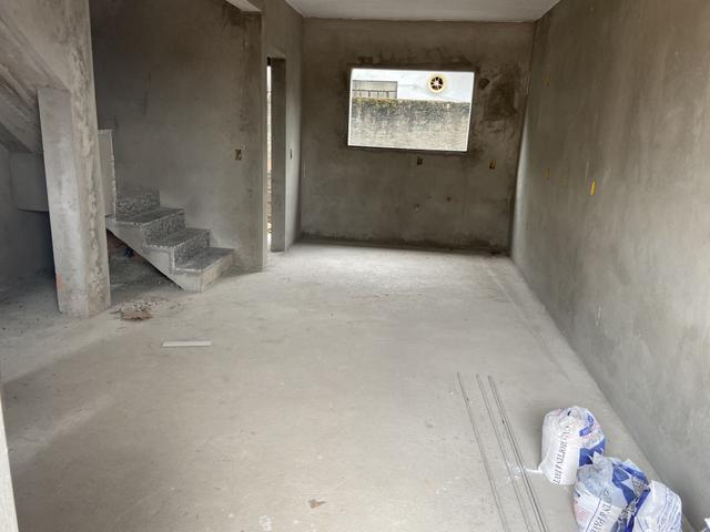Vendo sobrados ótima localização - Foto 15
