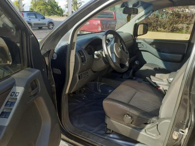 Nissan Frontier - Foto 6