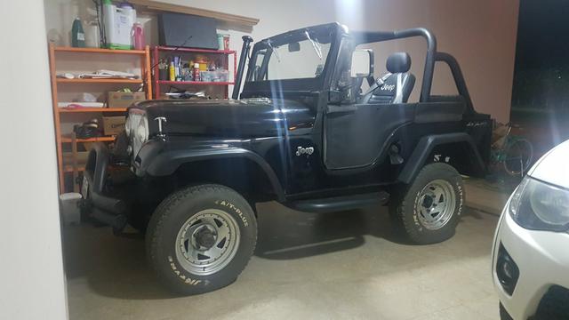 Jeep Willys à Diesel (econômico)