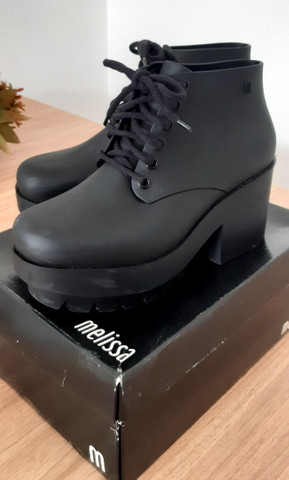 coturno feminino melissa