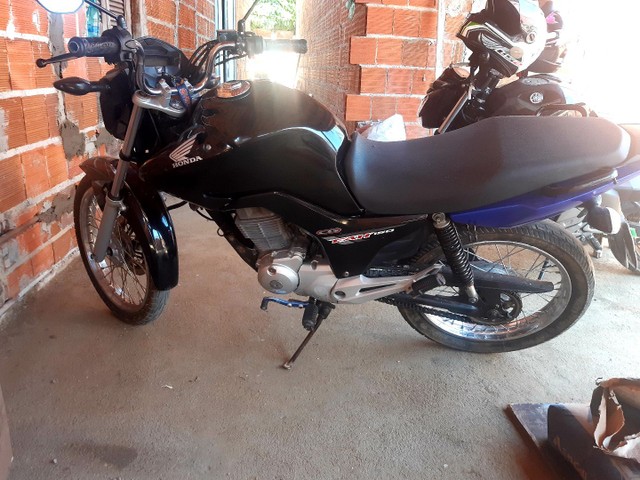 FAN 150 ANO 2015   COMPLETA   VALOR R$ 8.700