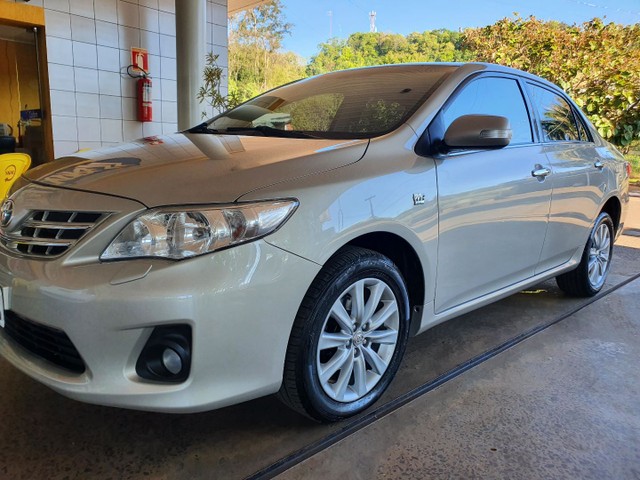 COROLLA ALTIS