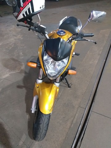 CB 300