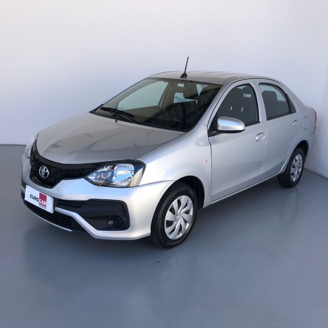 TOYOTA ETIOS 1.5 X SEDAN AUT 4P