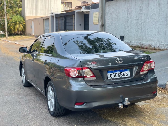 COROLLA XEI 2013