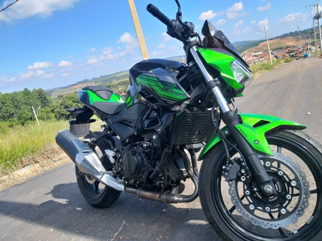 MOTO KAWASAKI Z400