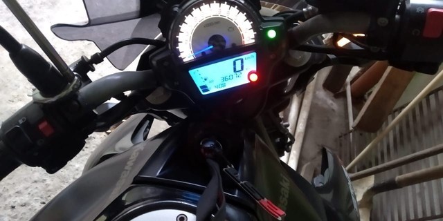 KAWASAKI ER6N 650CC
