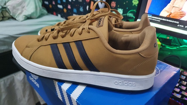 adidas grand court 44