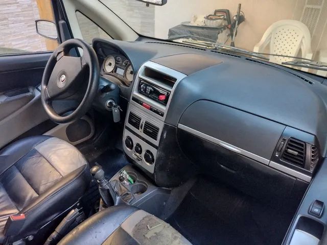 Fiat Idea HLX 1.8 motor GM flex completa 2006 - Foto 3