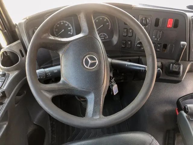 Mercedes-Benz Axor 3344 - 6x4 - 2019 - Munck 45 Palfinger - Foto 13