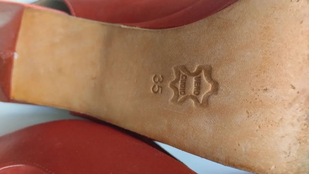 Aproveite - Finíssimo sapato N° 35 - Foto 4