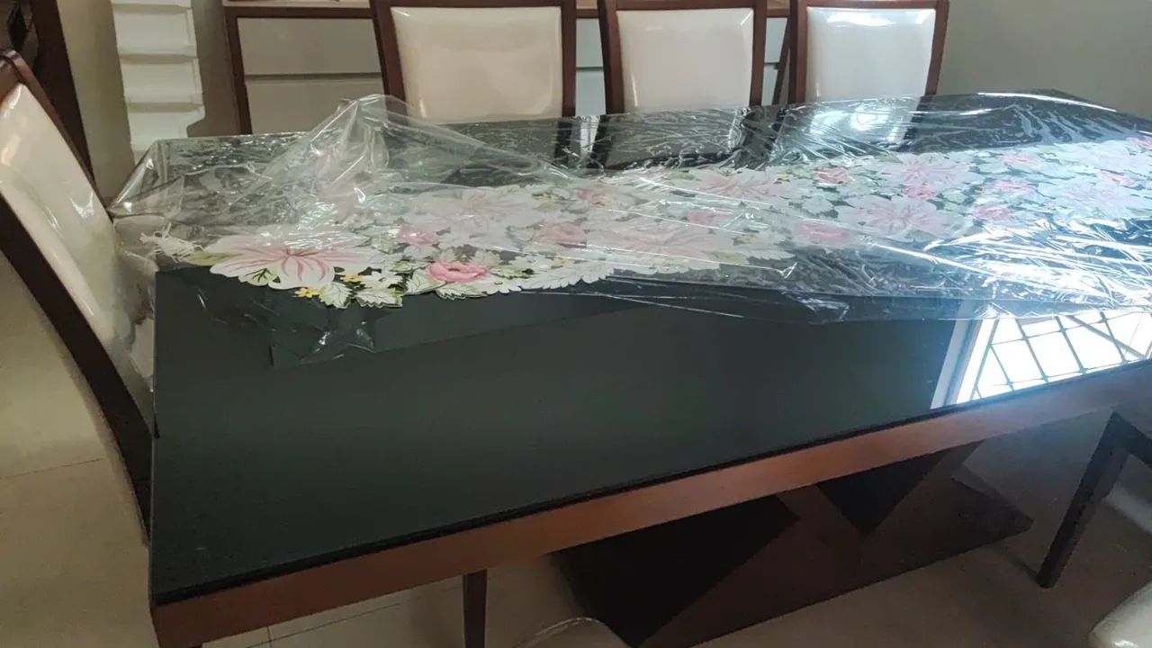 Conjunto de Mesa e Cadeiras para Jantar - 8 Lugares - Foto 3