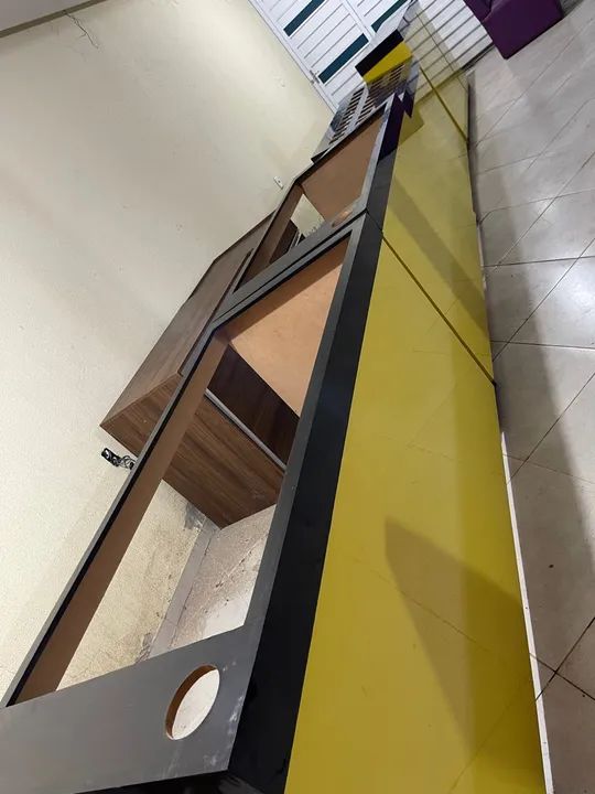 Balcão Comercial em Madeira e Aço - Foto 3