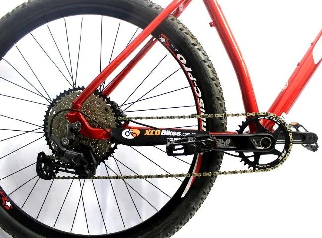 Bicicleta Aro 29 Alumínio Shimano Deore 12v Freios MT200 Suspensão a Ar e Retorno 21451 - Foto 5