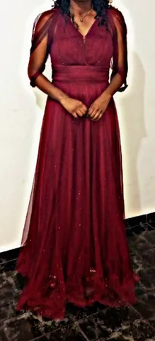 Olx vestido sale de madrinha marsala