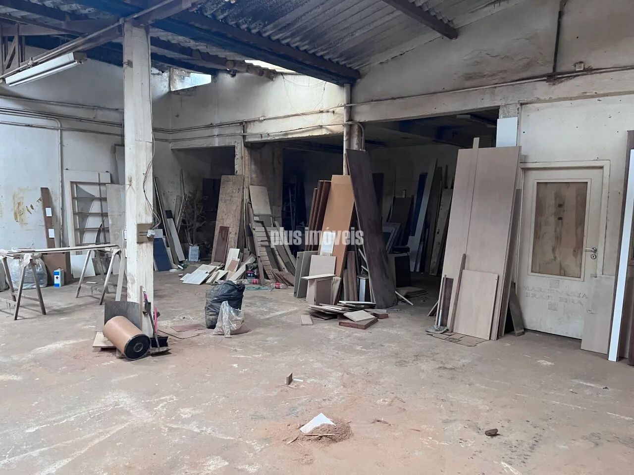 GALPÃO A 100 METROS DO METRO - CARENCIA - Foto 6