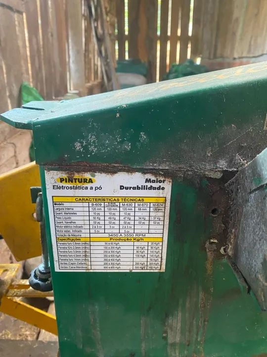 Desintegrador B-609 10 martelos com base - Foto 4