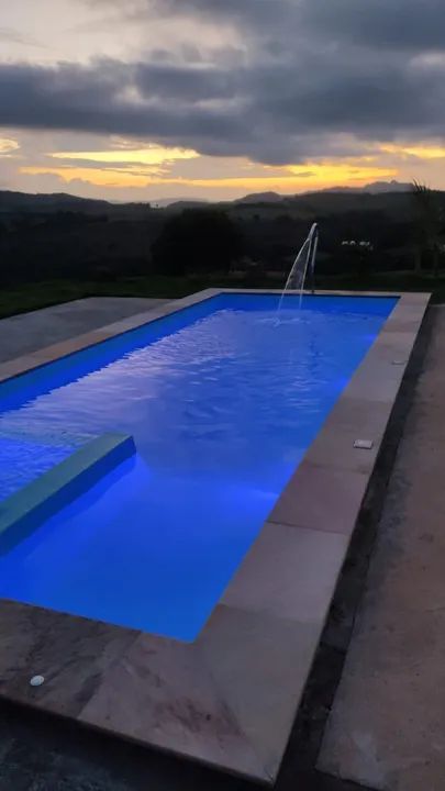 Ana: Piscina com Spa  Grande
