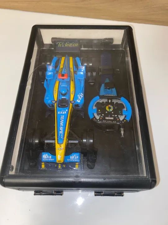 Colecionável Formula 1 - Controle remoto nunca usado - Foto 3