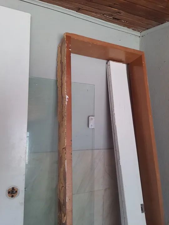 Porta de madeira maciça - Foto 2