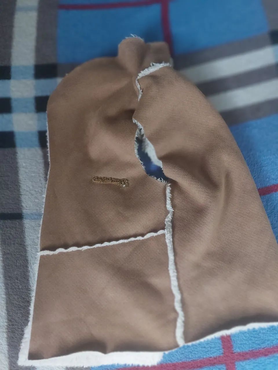 Casaco de Pelúcia Marrom - Foto 2