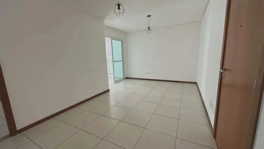 Apartamento a venda de 2 quartos na Praia da Costa Vila Velha ES. @