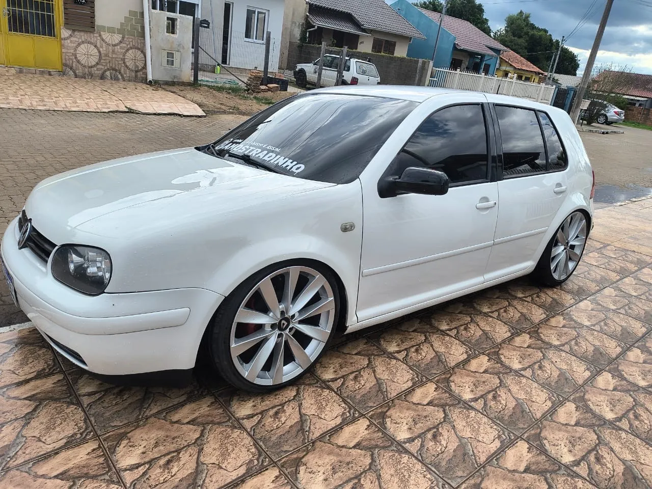 Golf R Brazil 2001 VOLKSWAGEN GOLF 2001 Usados e Novos
