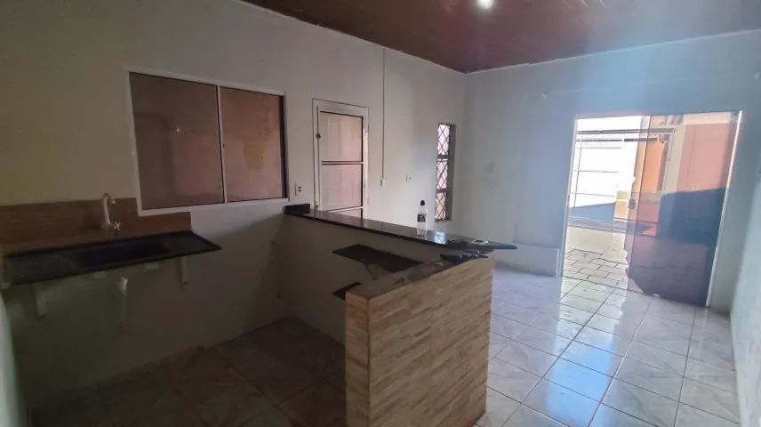 Casa Taveiropolis. 3 quartos e etc. com quintal. Enfrente ao portão da Base Áerea - Foto 5