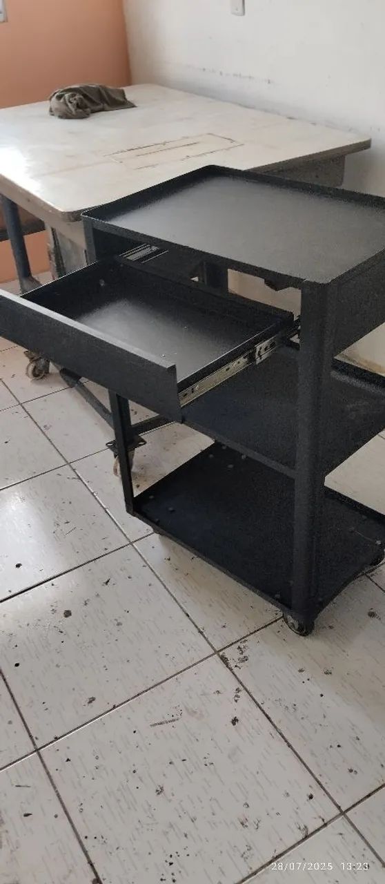 Carrinho de ferramentas para oficinas em Geral  - Foto 4