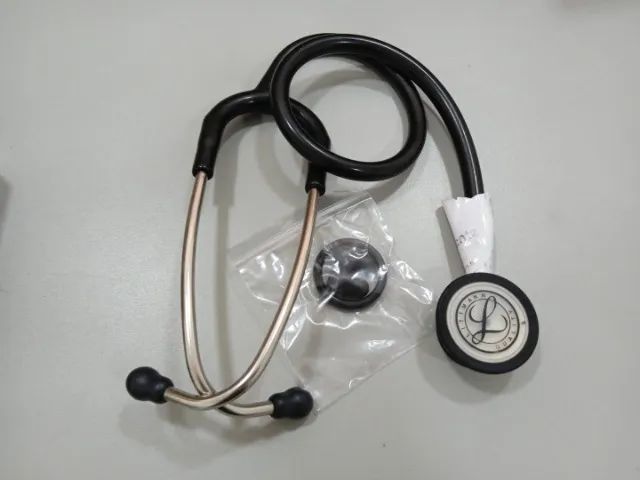 Estetoscópio Littmann Classic III em Aço Preto 33 cm x 16 cm x 4 cm - Foto 5