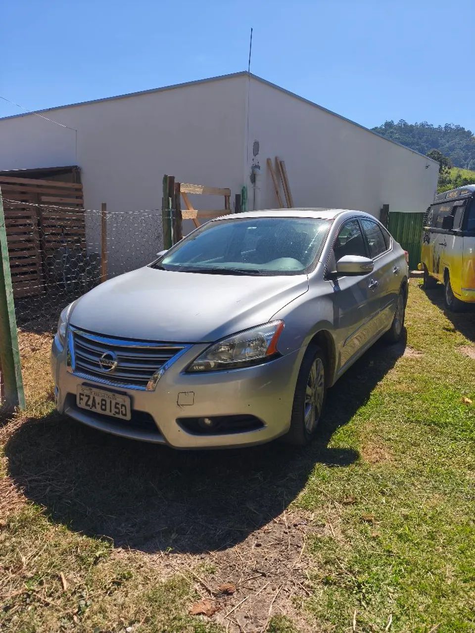 Nissan Sentra SL 2.0 Completo