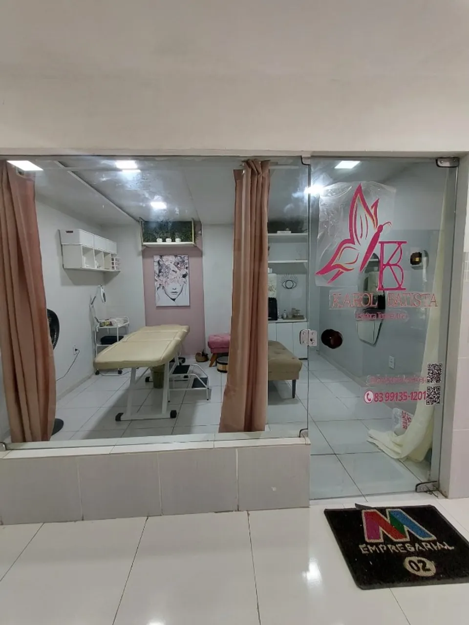 Aluga-se sala comercial na principal do José Américo