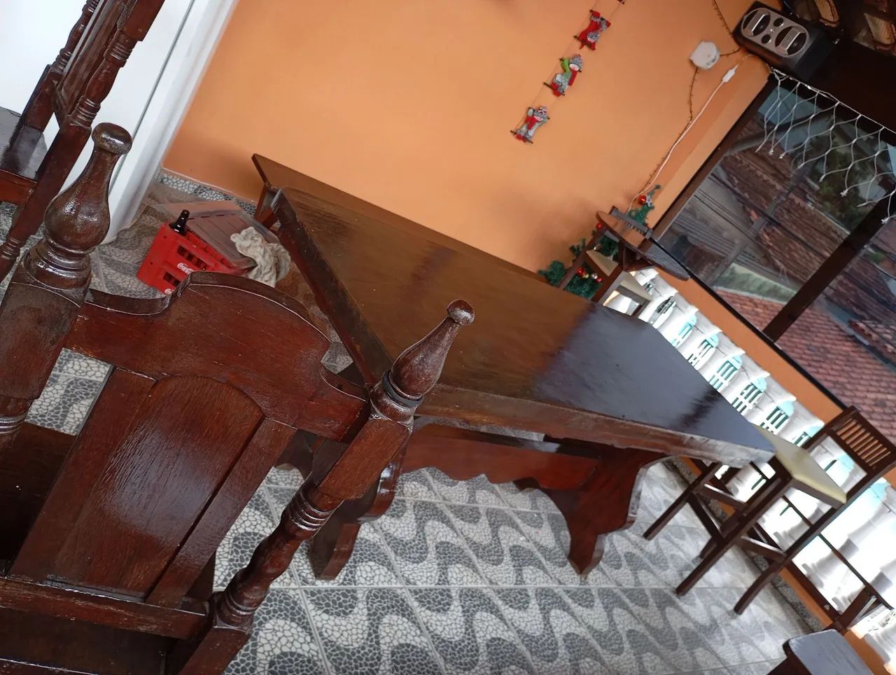 Mesa de Jantar em Madeira Maciça - Foto 2