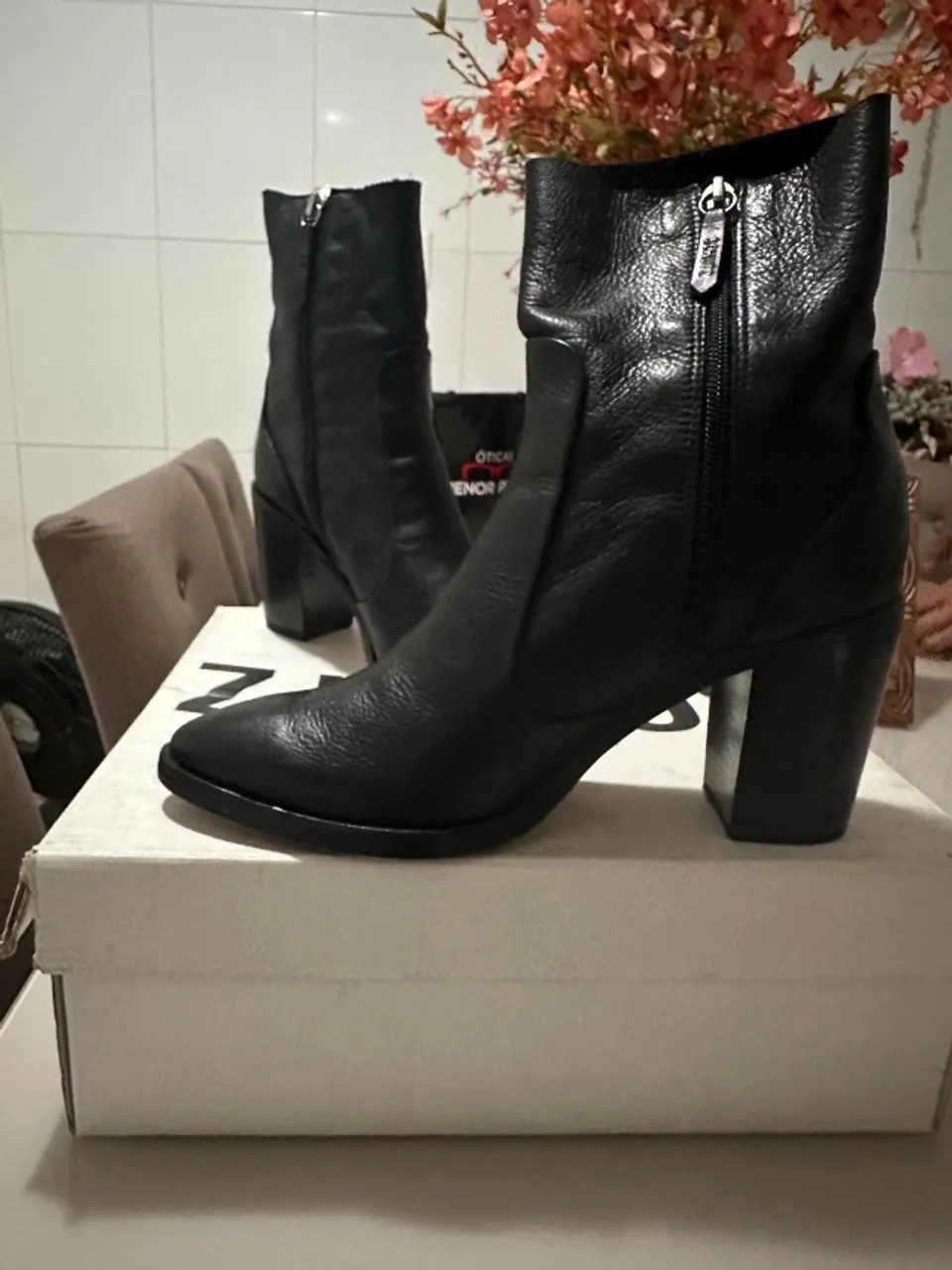 Bota schutz