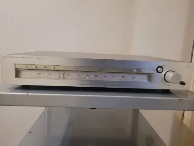 LUXMAN T2 tuner 