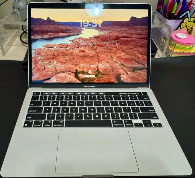MacBook Pro 13 M2 (2022) - 8GB RAM - 512GB SSD - Excelente estado