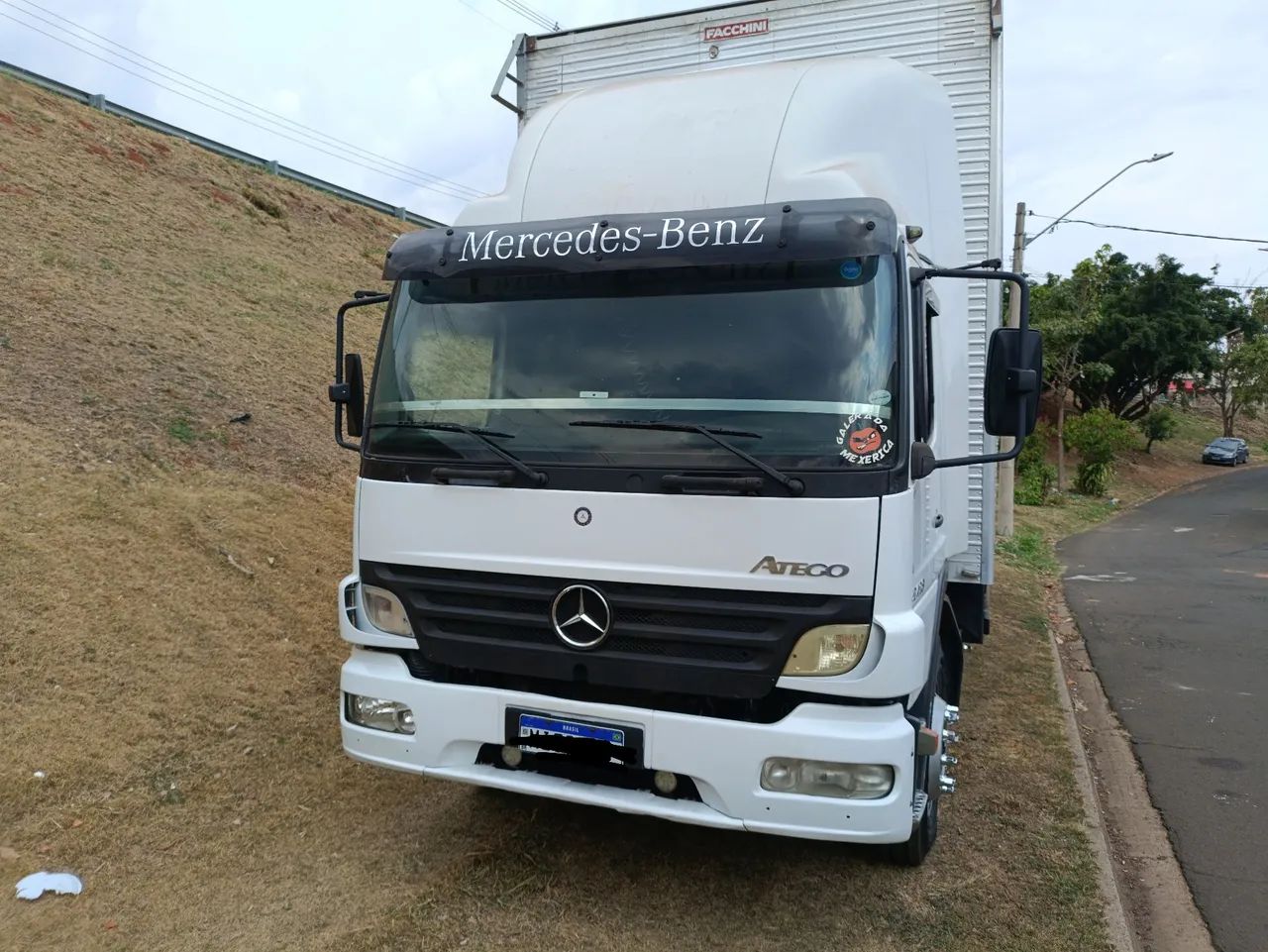 MB Atego 2428 BITRUCK 2011 baú de 9,50 - Foto 4