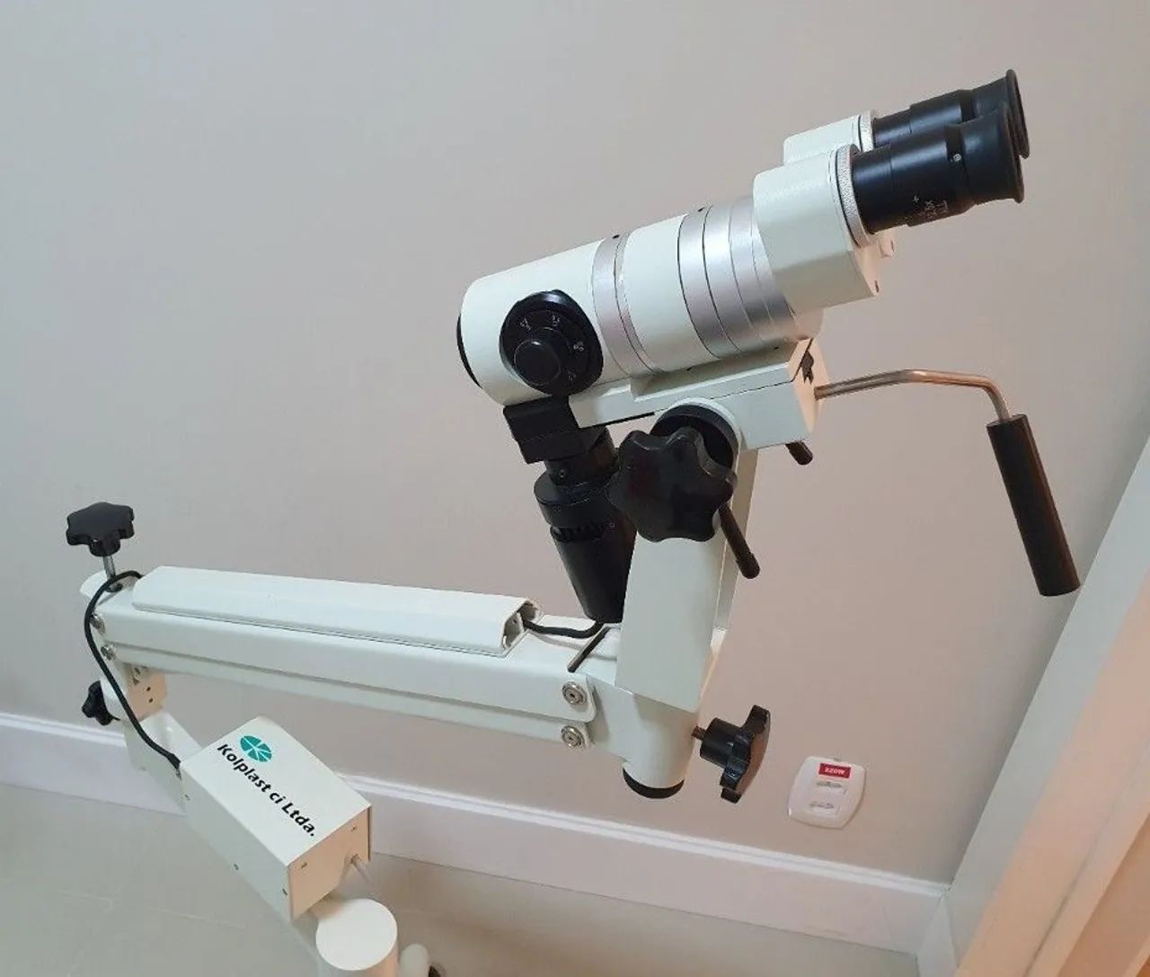 Colposcópio KLP 210 LED