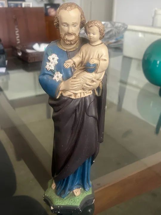 Escultura Estátua de São José em Gesso Pintado (30 cm)