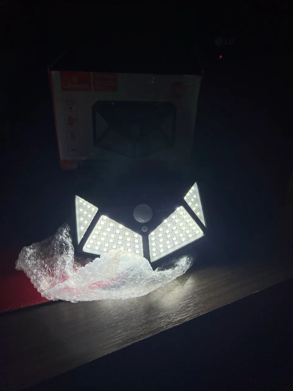 Luz de parede led solar  - Foto 2