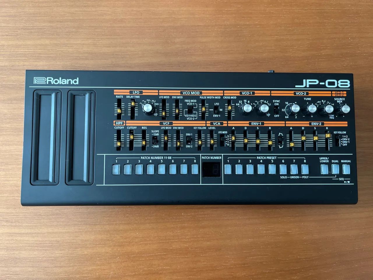 Roland Boutique Jp-08 + teclado k-25m - Instrumentos musicais