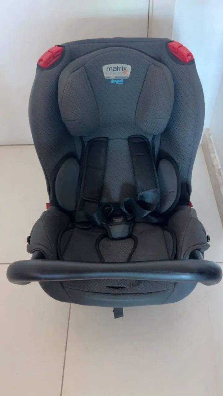 Cadeira para Auto Burigotto Matrix Evolution - semi nova - Foto 4