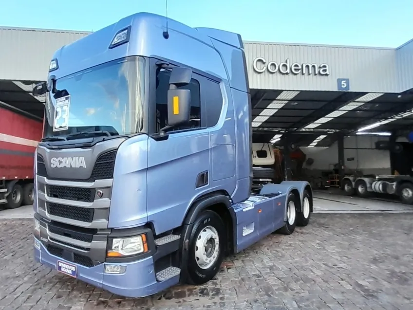 SCANIA R450 A6X2 2022/2023 - SAIA LATERAL, DEFLETORES, PNEUS NOVOS IMPORTADOS, ADAS
