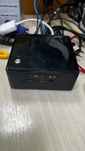Intel Nuc I3 - 8gb, Ssd 240