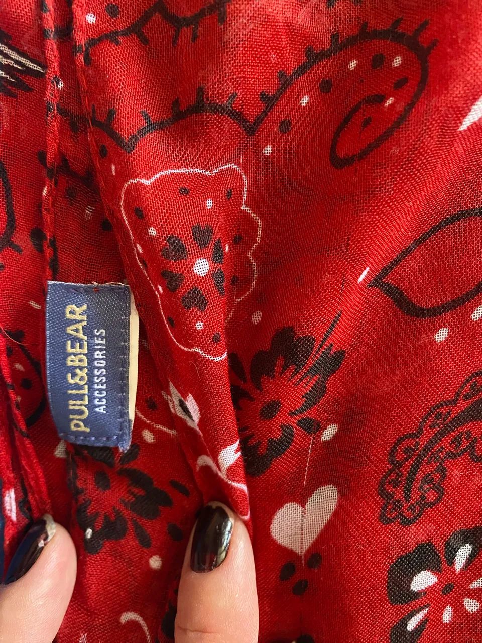 Lenço vermelho caveirinha - Foto 3
