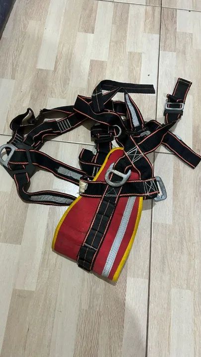 Cinto de Segurança (páraquedista) - Foto 5