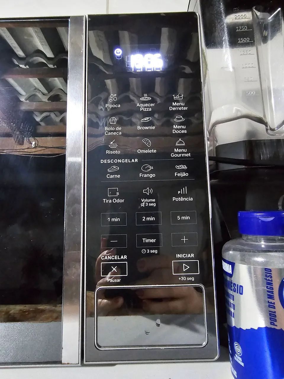 Micro-ondas Brastemp 32 litros, inox - Foto 2