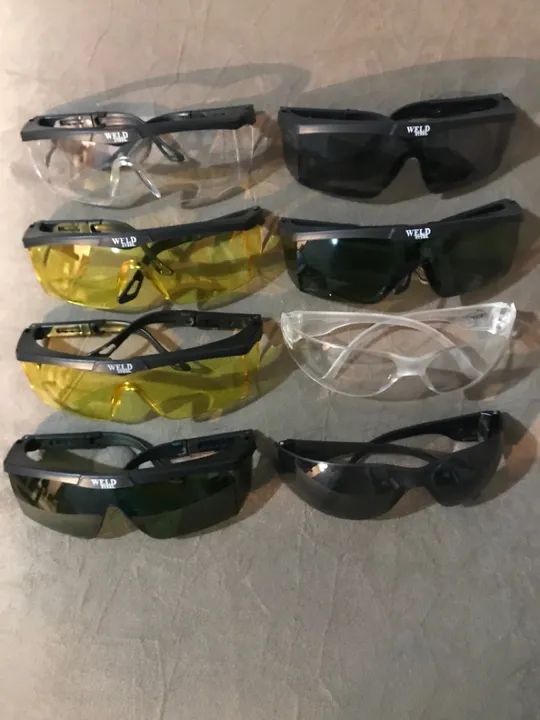 Óculos de segurança - 8 unidades - Diversos modelos